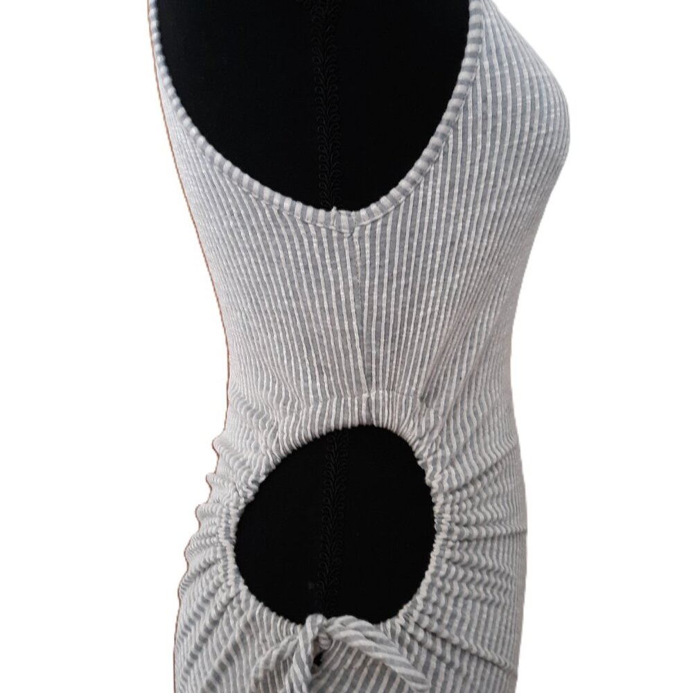 Caution To The Wind Bodycon Sleeveless Cutout Maxi Dress - Picture 3 of 10